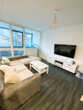 Chambre PRIVÉE dans appartement PARTAGÉ - Cenon - Tram A - WIFI - Ref ME1